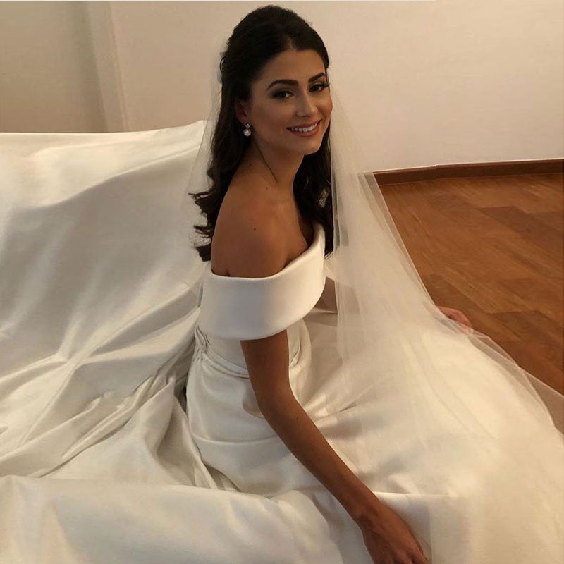 Illusion Neckline Mermaid Wedding Dress - Floral Lace Trumpet Bridal Gown.