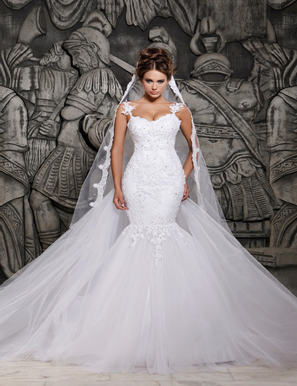 Lace Mermaid Wedding Dress with Detachable Train - Sweetheart Tulle Bridal Gown.
