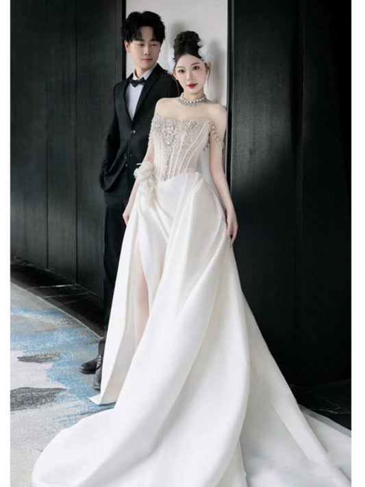 Off-The-Shoulder Lace Wedding Dress - Tiered Tulle Long Sleeve Bridal Gown.