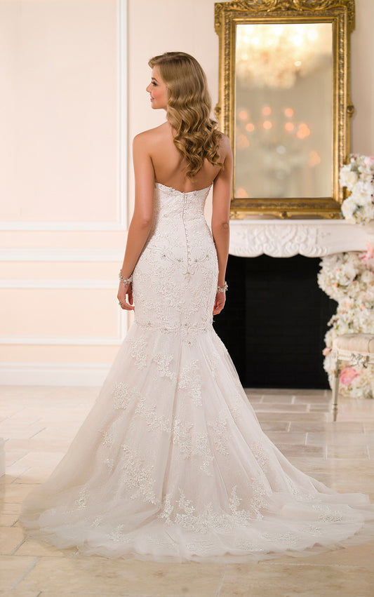 Trailing Fishtail tube top lace wedding dress