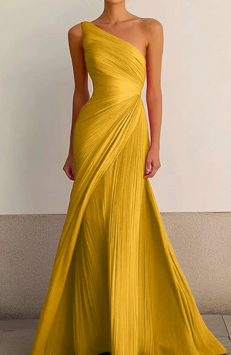 One-shoulder pleated long dress, flowing tight dress