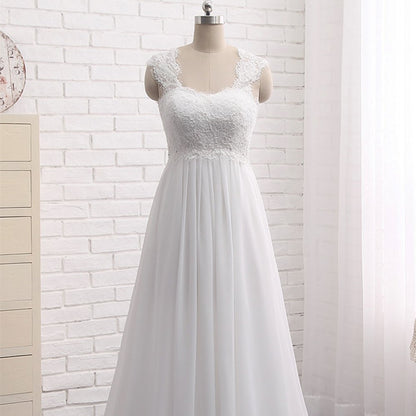 Simple flowy wedding dress