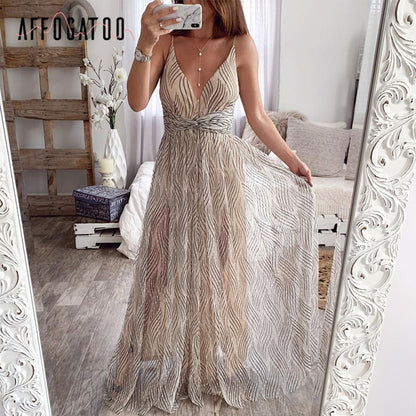 Glitter Tulle A-Line Formal Dress - Spaghetti Strap V-Neck Evening Gown