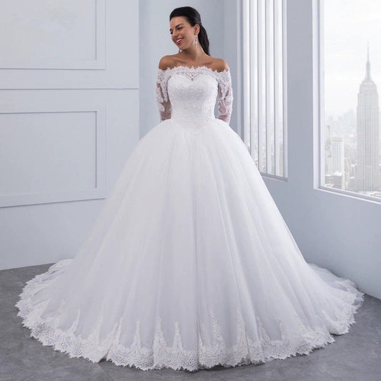 Classic Lace Off-the-Shoulder Ball Gown Wedding Dress with Long Train.