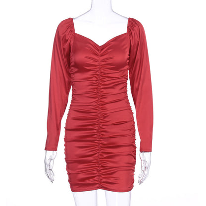 Low-rise pleated dress