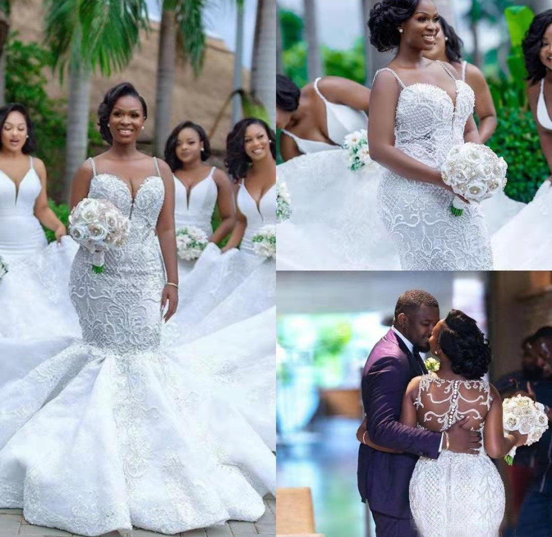 Mermaid cutout lace wedding dress