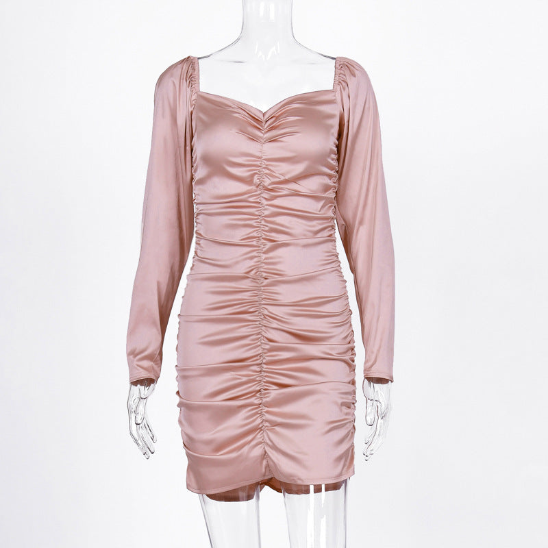 Low-rise pleated dress