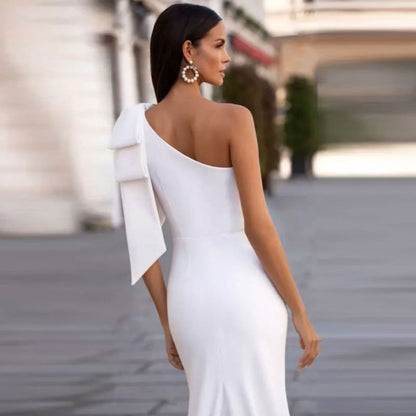 Modern One-Shoulder Mermaid Wedding Dress with Statement Statement Bow.