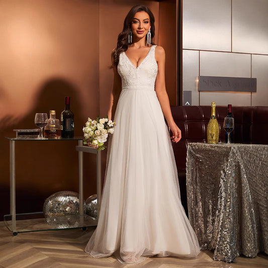Princess White V-collar Wedding Gauze Lace Dress