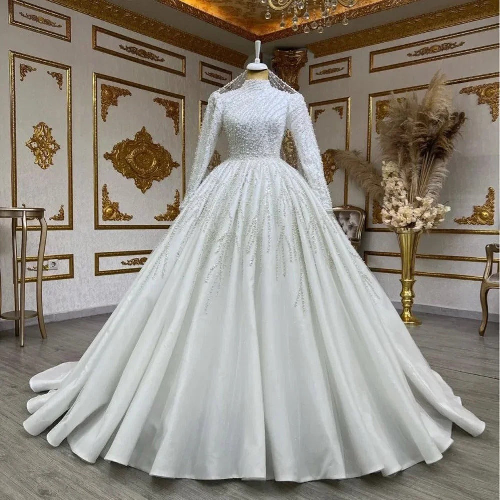 Long sleeve beautiful embroidered bridal wedding dress