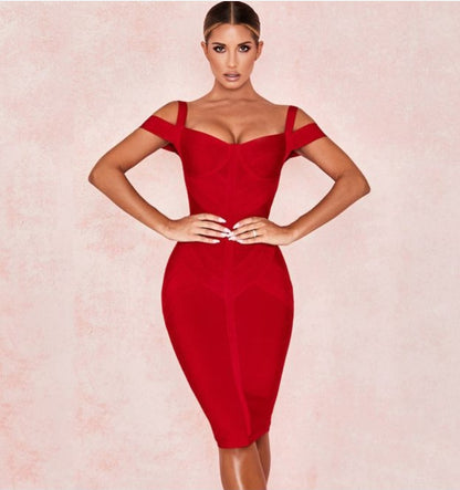 Strapless shoulder tight dress