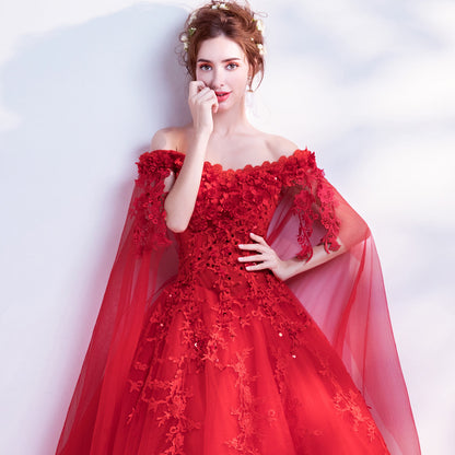 Long-sleeved Red wedding dress