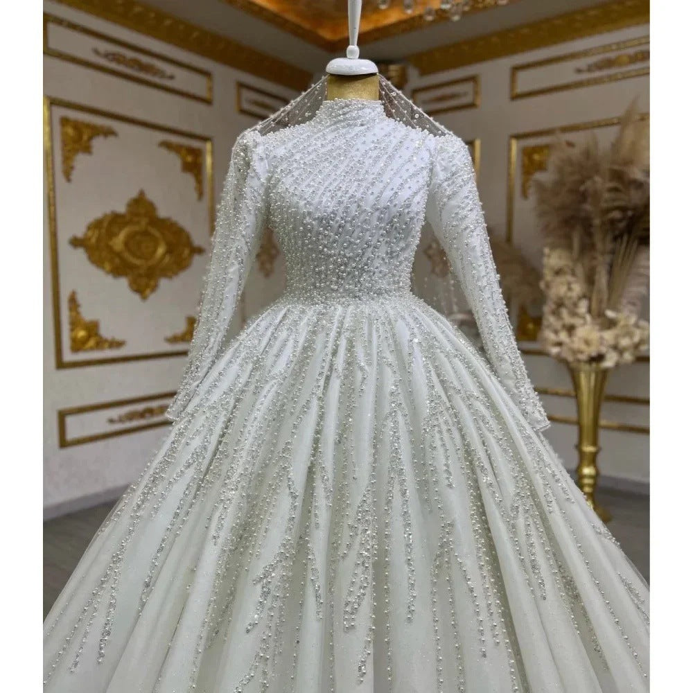Long sleeve beautiful embroidered bridal wedding dress