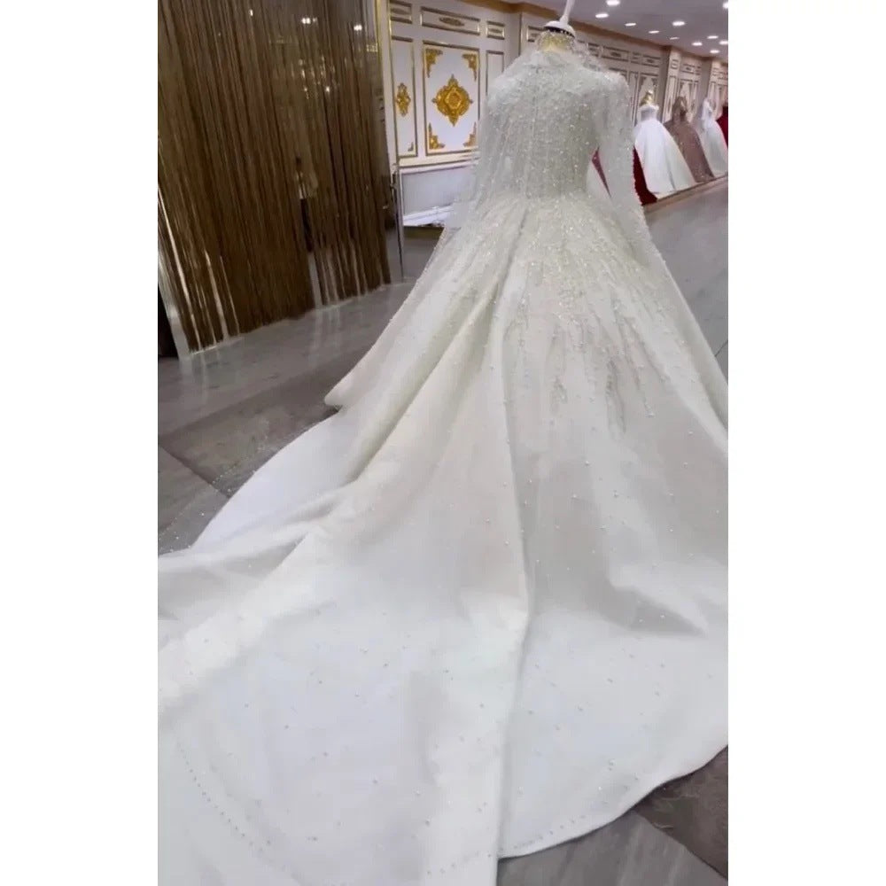 Long sleeve beautiful embroidered bridal wedding dress