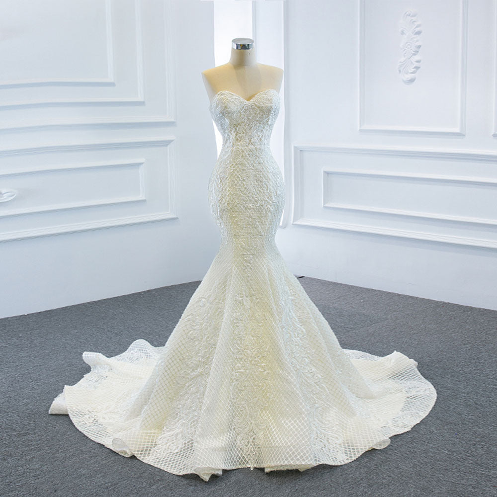 2-in-1 Convertible Mermaid Wedding Dress with Detachable Satin Overskirt.