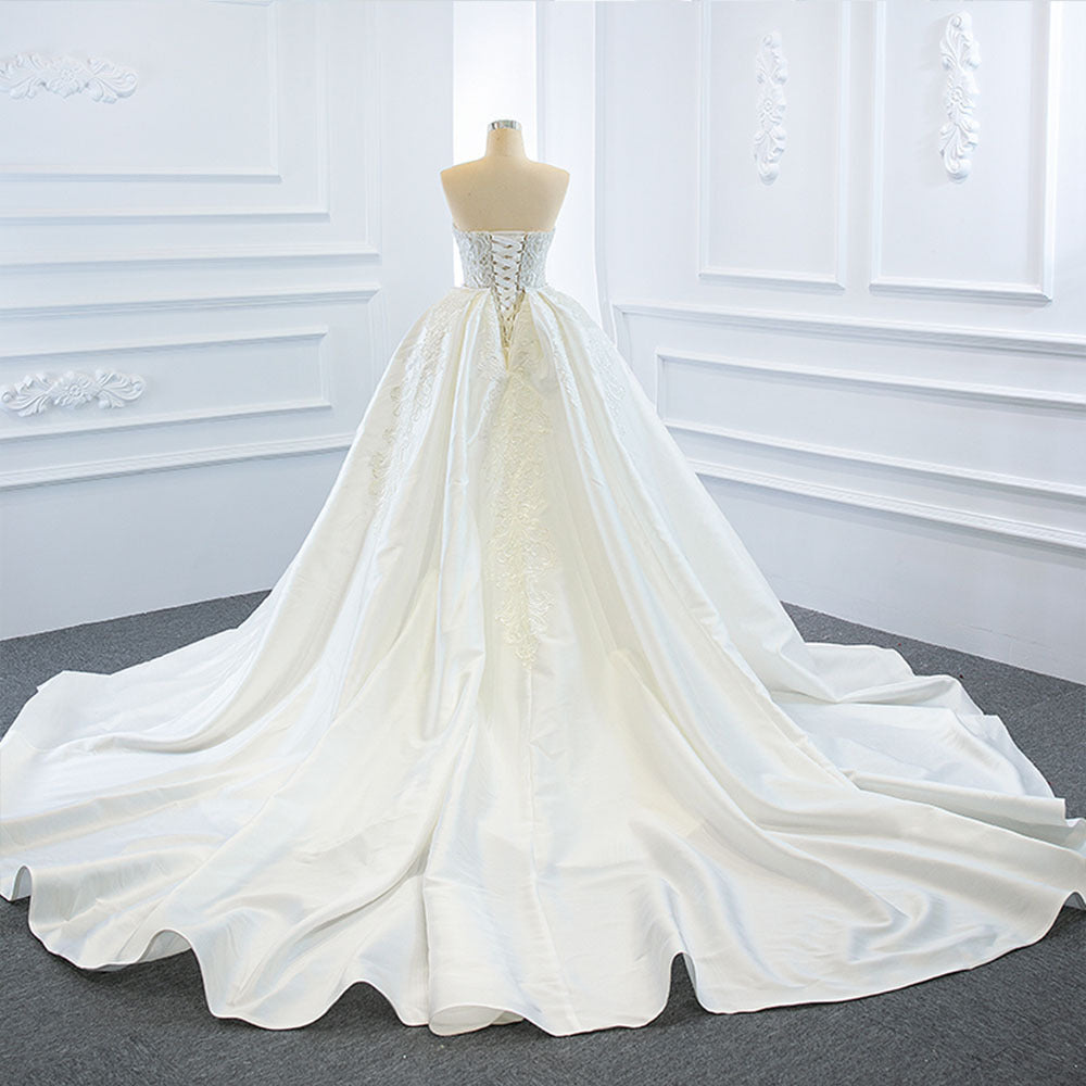 2-in-1 Convertible Mermaid Wedding Dress with Detachable Satin Overskirt.