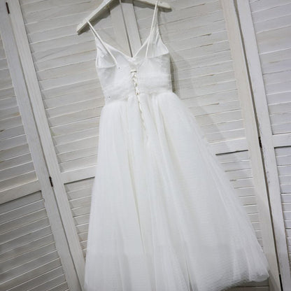 White A-Line Tulle Wedding Dress - Lace V-Neck Mid-Length Bridal Gown