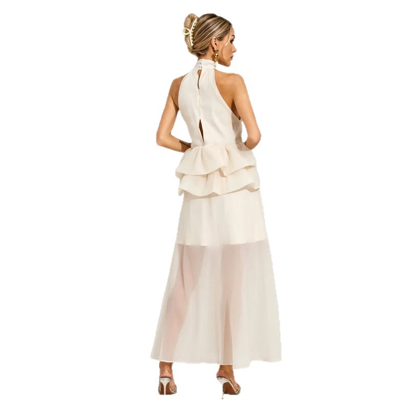 Flowy Ruffled Dress With A Halter Neckline