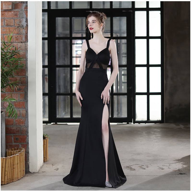 Formal Hollow Exhibition Dress