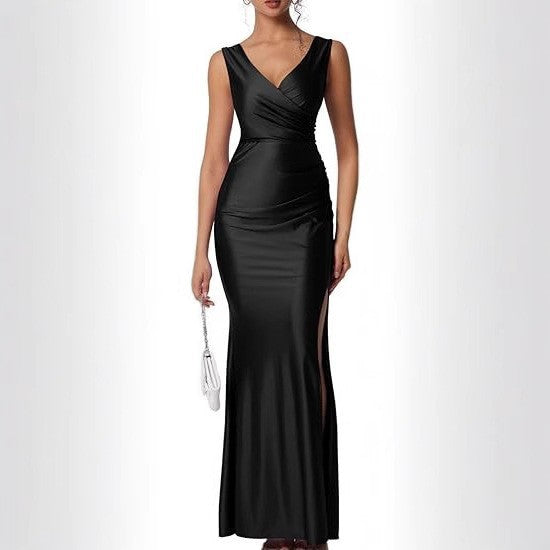 Elegant Solid-color Satin Dress With A Slit