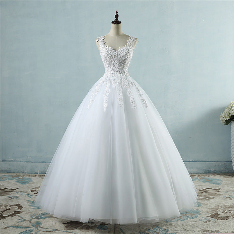Classic 3D Floral Lace Ball Gown Wedding Dress with Illusion V-Back.