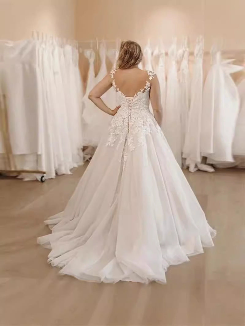 Large Size Bridal White Mesh Wedding Dress Embroidered