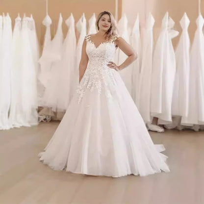 Large Size Bridal White Mesh Wedding Dress Embroidered