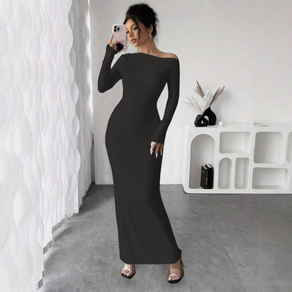 Sleek Long-sleeved Solid-color Dress That Hugs