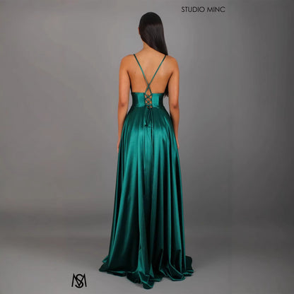 Women's Strap Solid Color V-Neck Formal Bridesmaid Dress